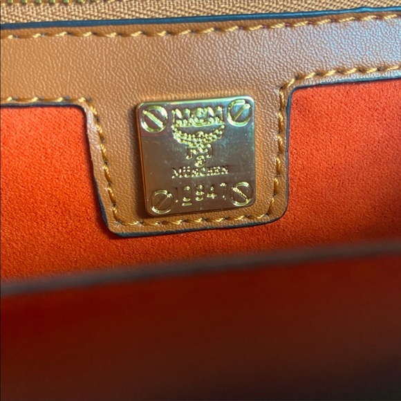 COPY - 😍 MCM Patricia hand bag - Picture 6 of 6